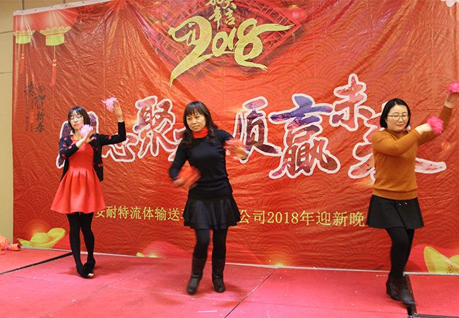 財(cái)務(wù)部的《九月九的酒》.jpg